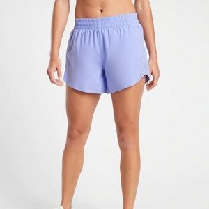 Athleta 4.5” Hustle Shorts Periwinkle Blue Size 2x